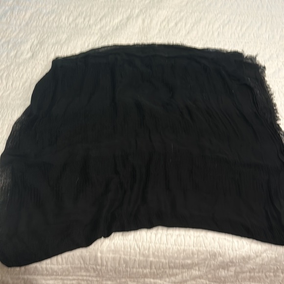 Oversized Black Scarf from Zara - Picture 5 of 6